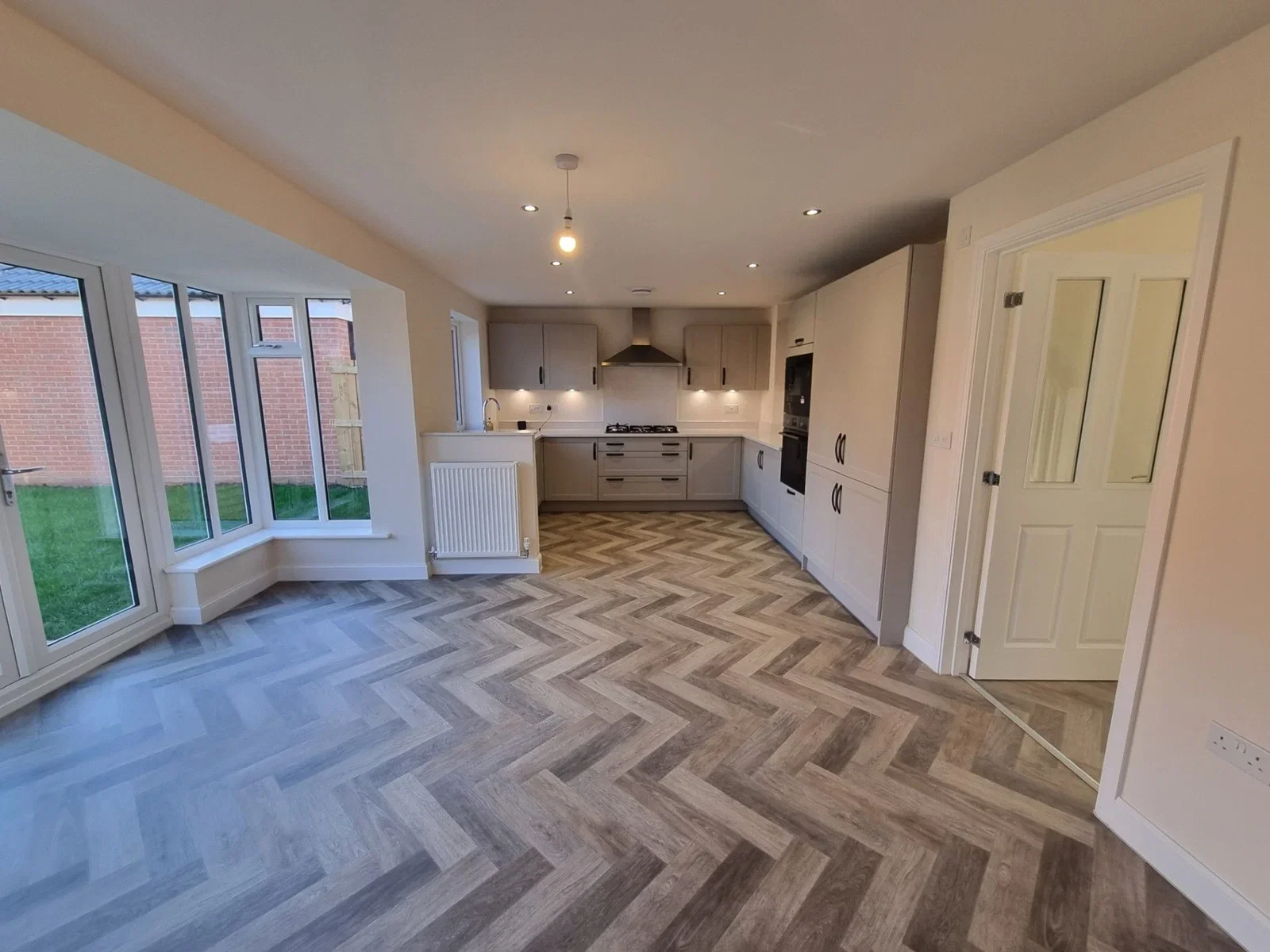 House Sanderling Grove in Whitby