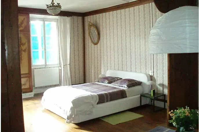 Chambre Rue d'Almontet à Peyre en Aubrac