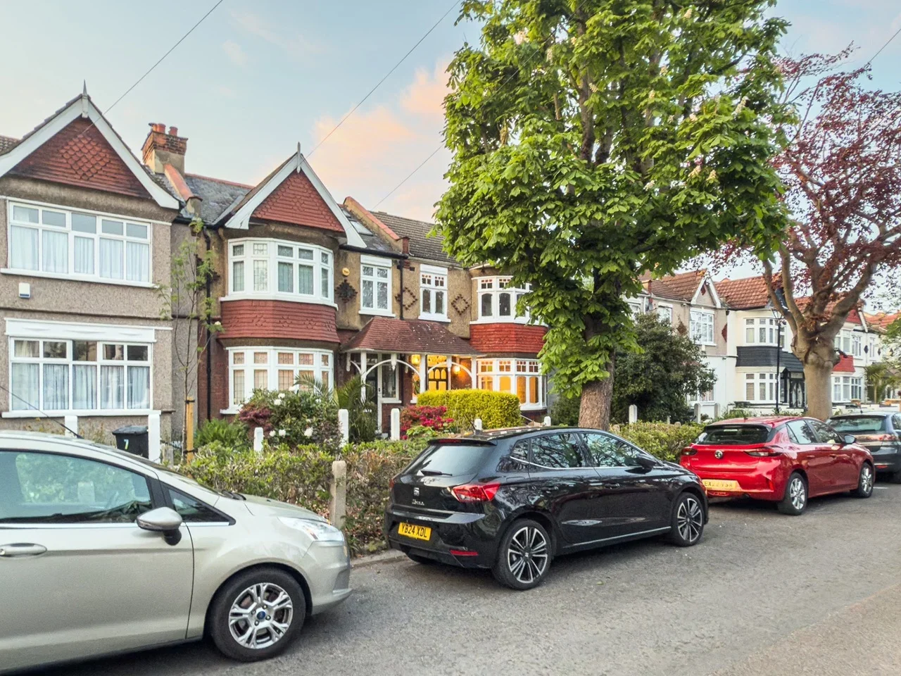 House Water Lane in Greater London