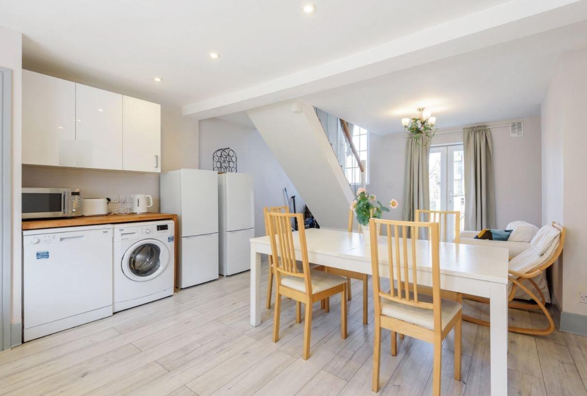 Flat Florence Road in Greater London