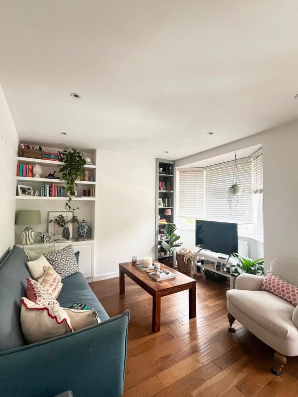 Room Chesham Road in Greater London