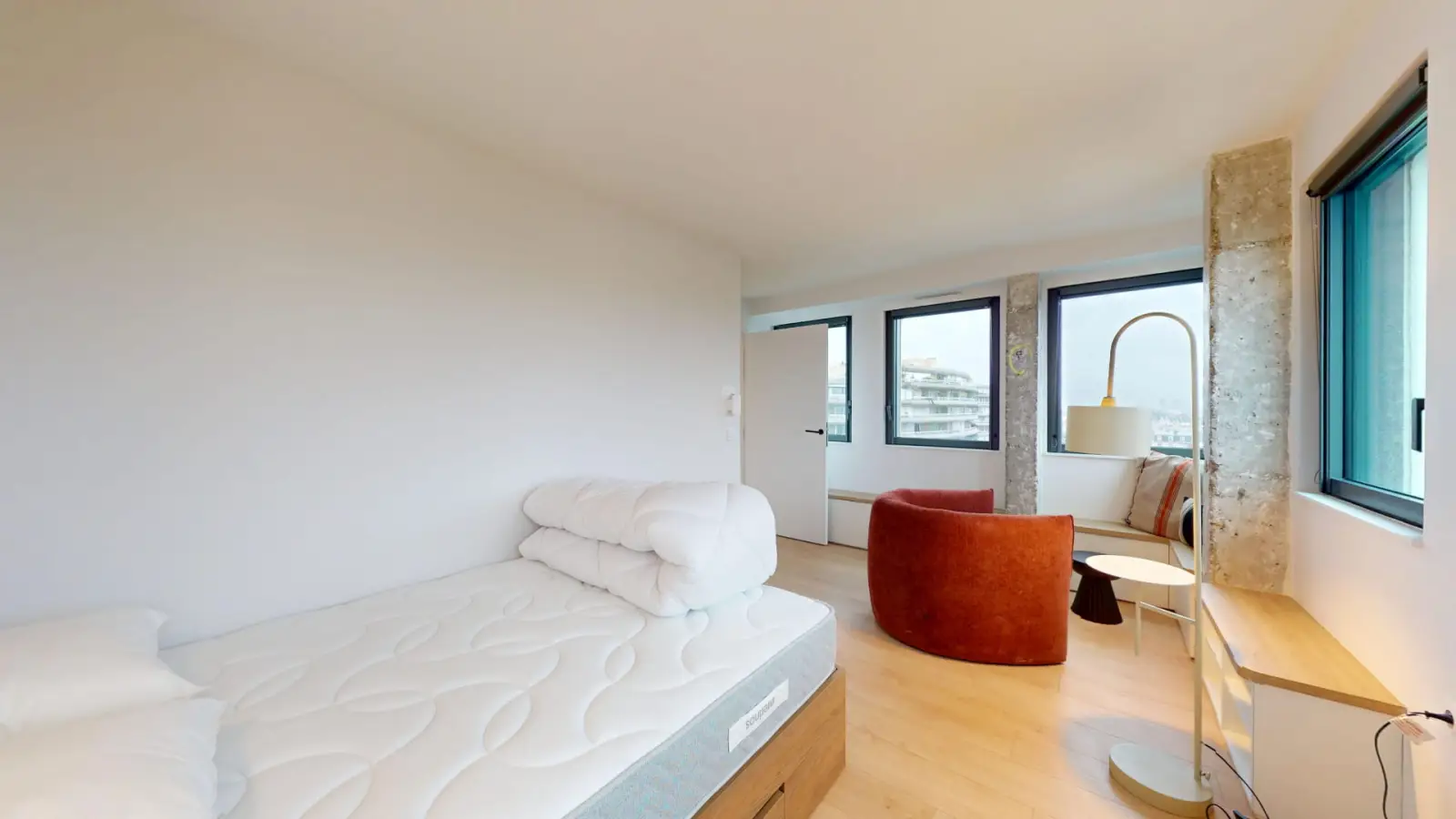 Room Villa Croix Nivert in Paris