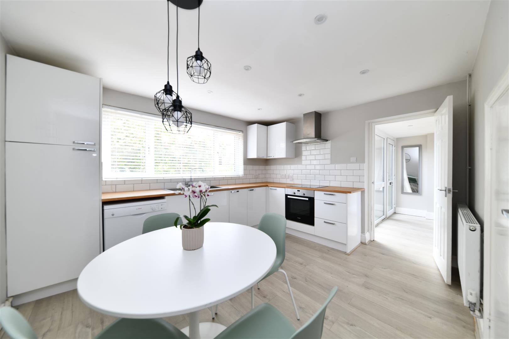 Flat Sefton Road in Stevenage