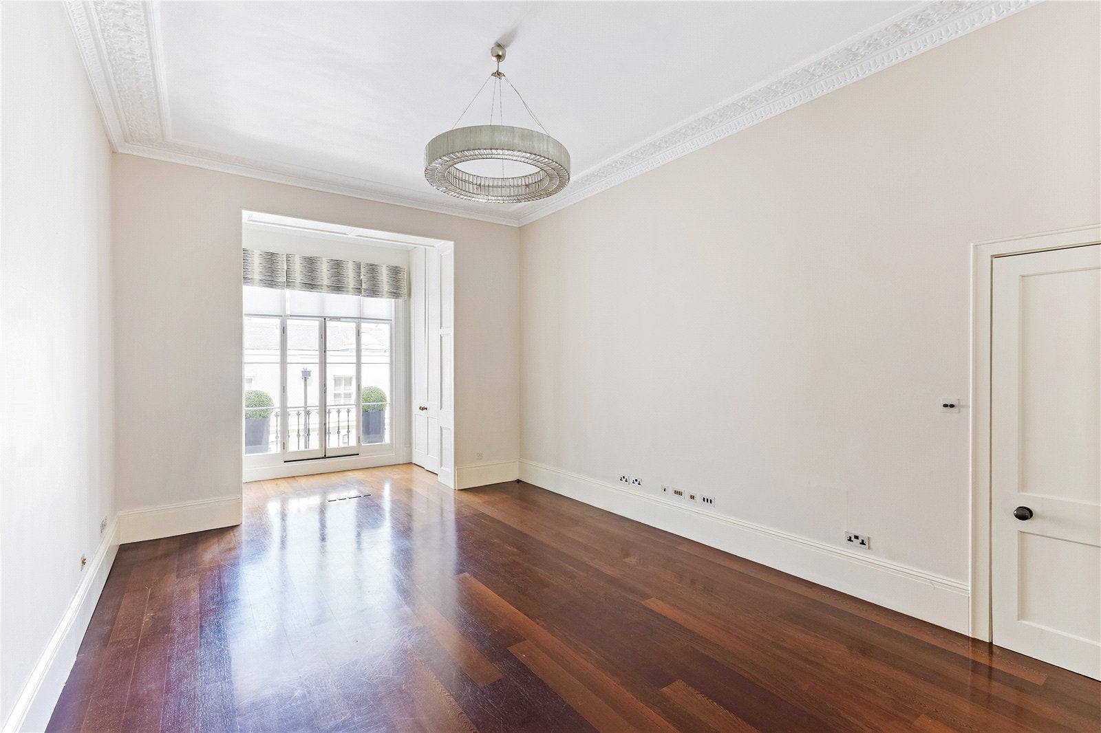 Flat Belgrave Mews South in City of Westminster