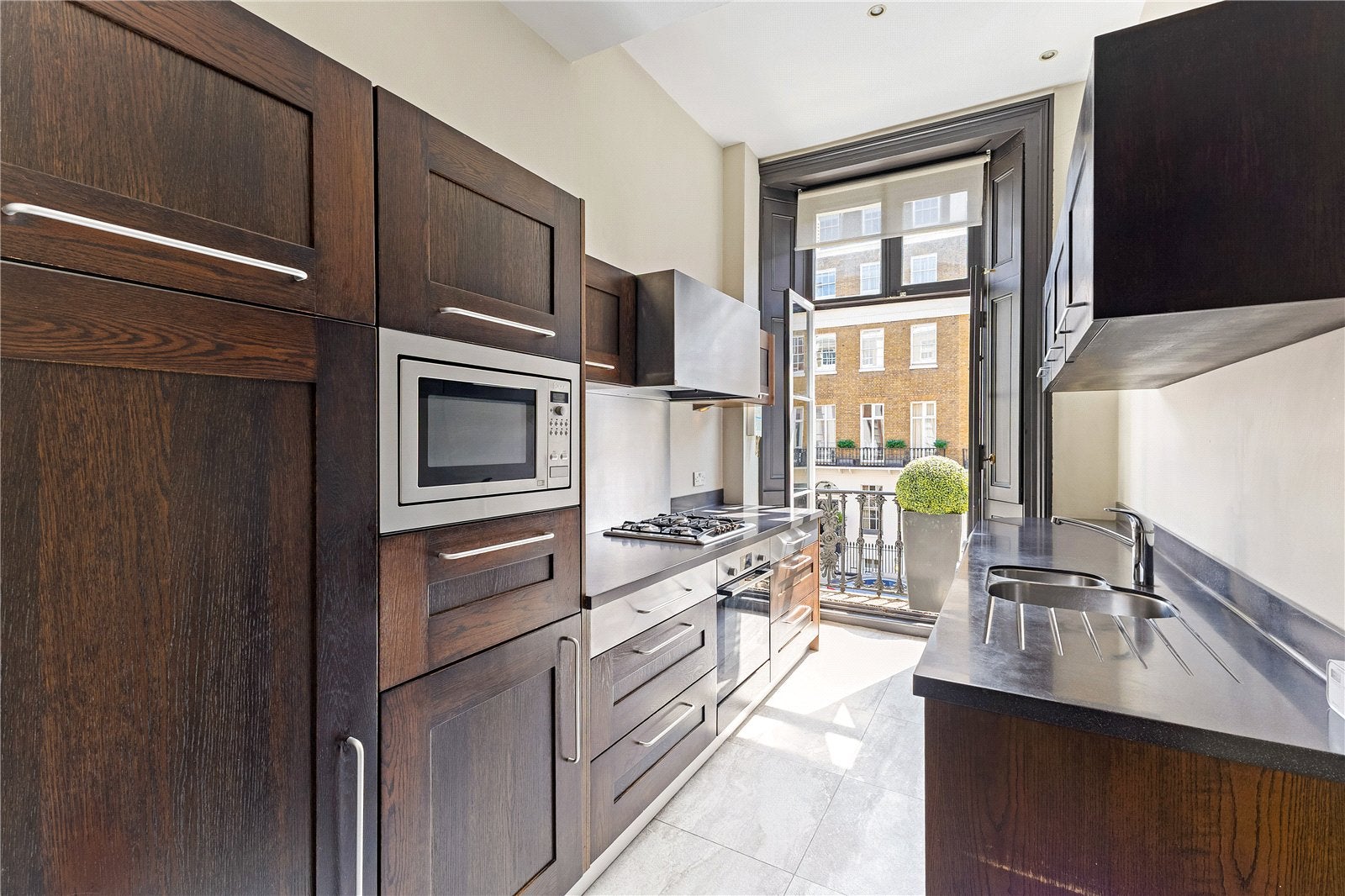 Flat Belgrave Mews South in City of Westminster