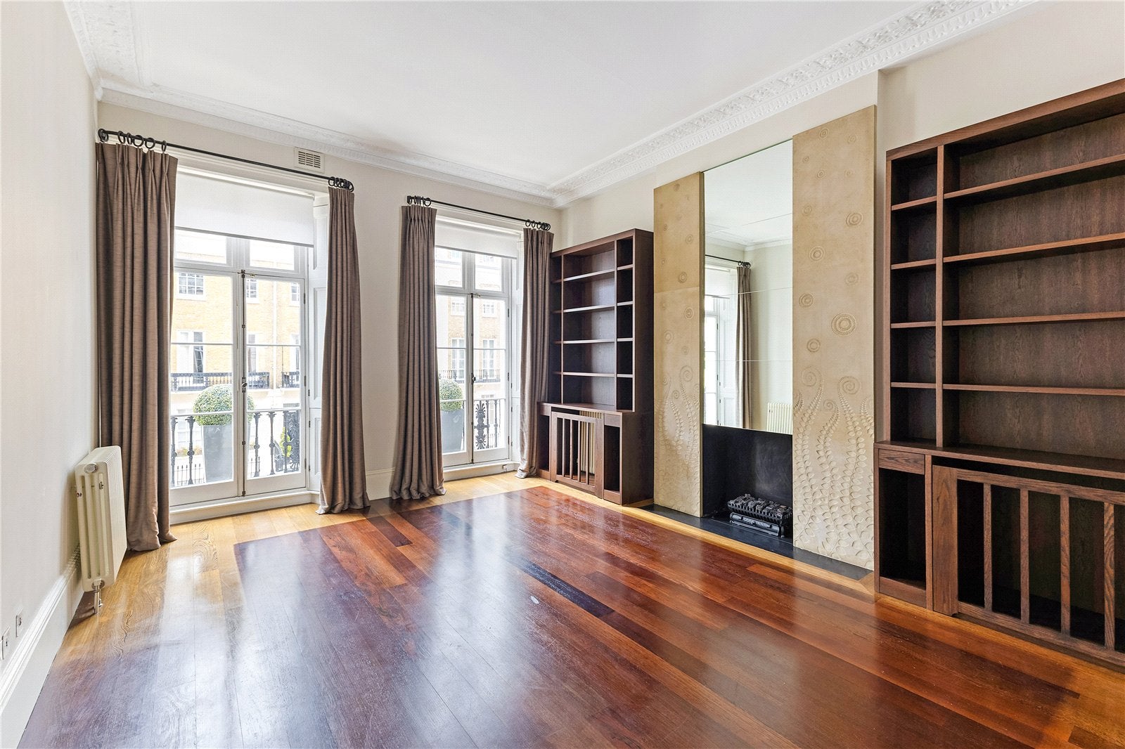 Flat Belgrave Mews South in City of Westminster
