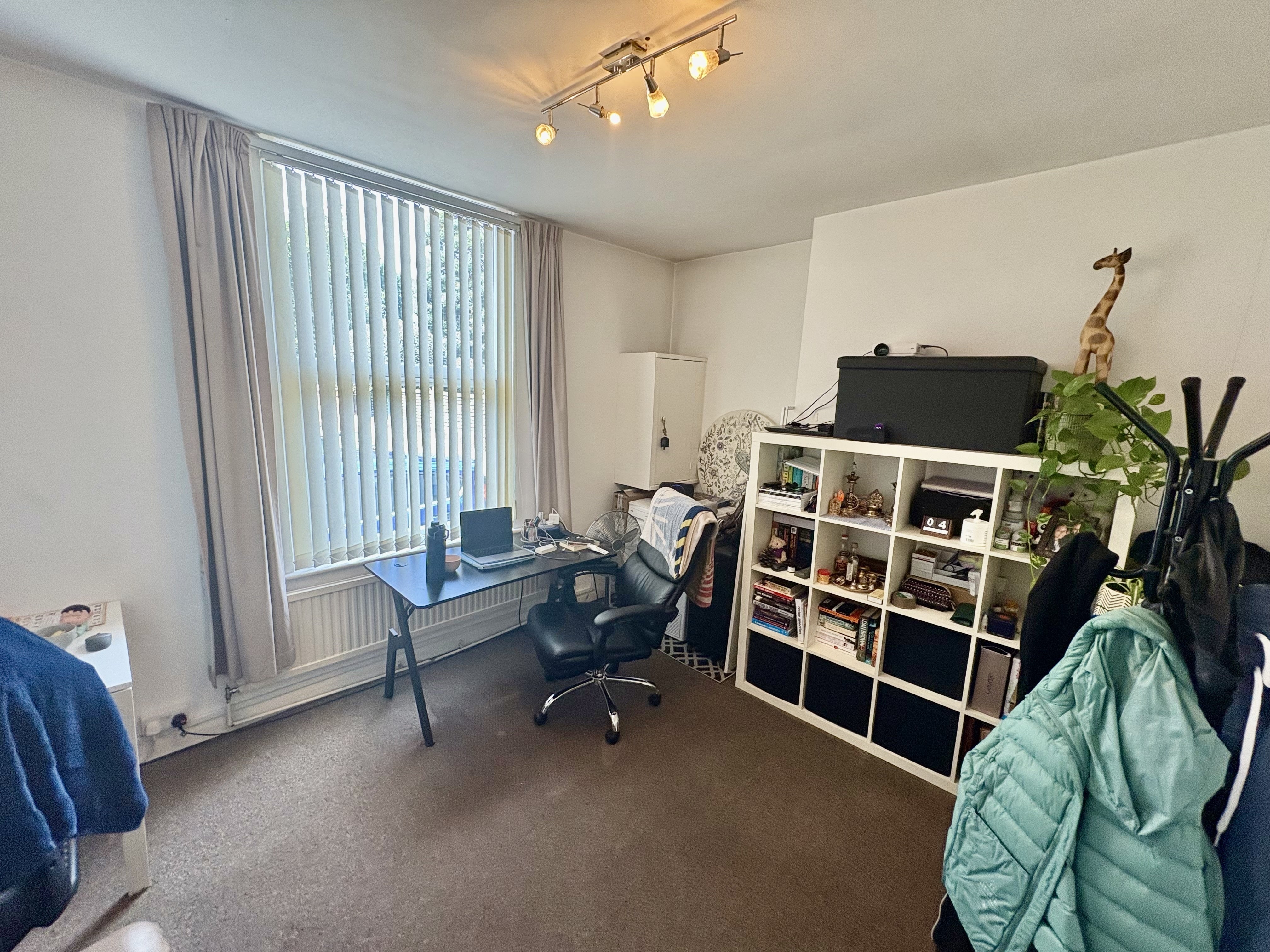 Flat Addison Street in Nottingham
