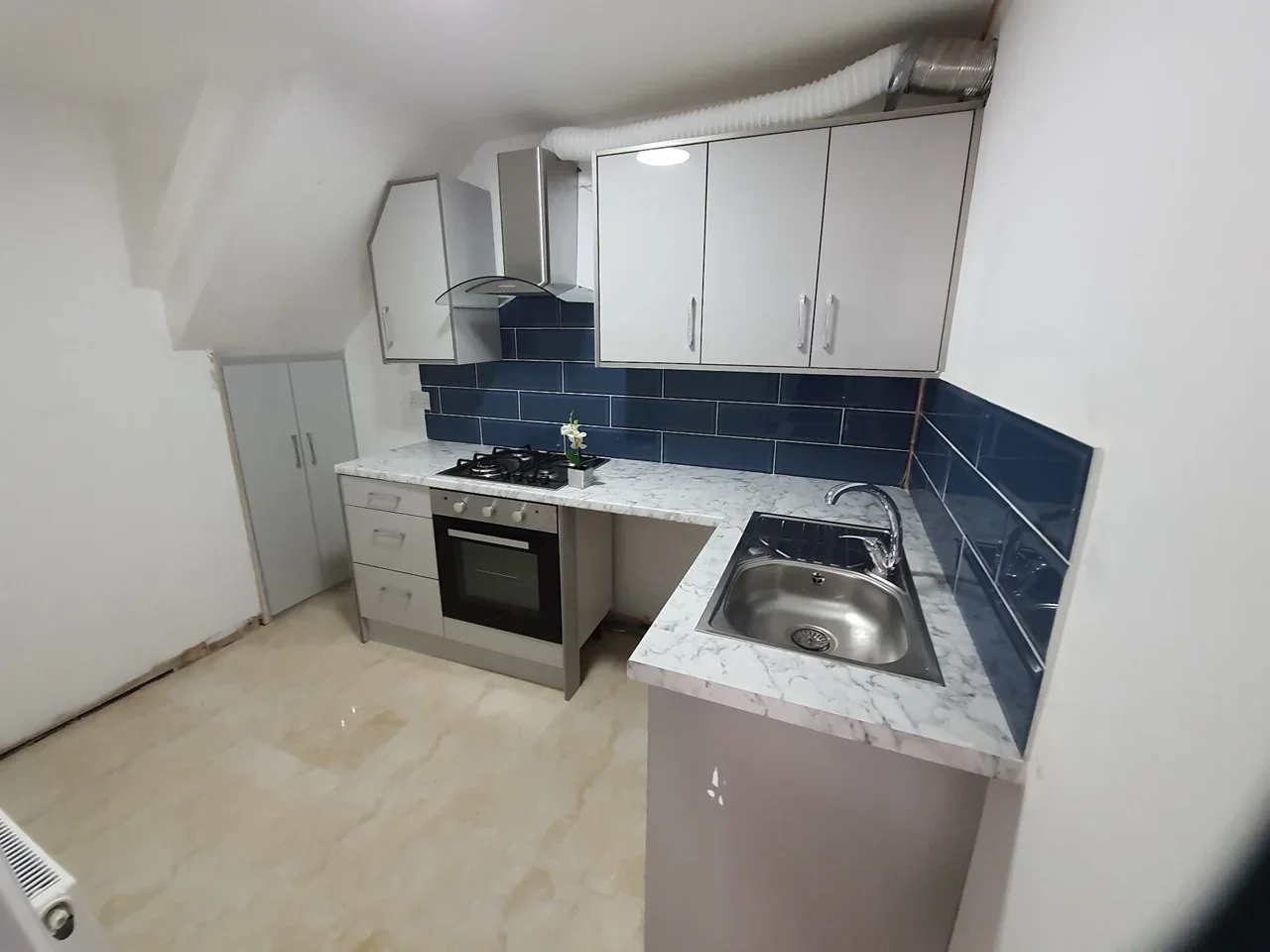 Flat Ivanhoe Street in Brierley Hill