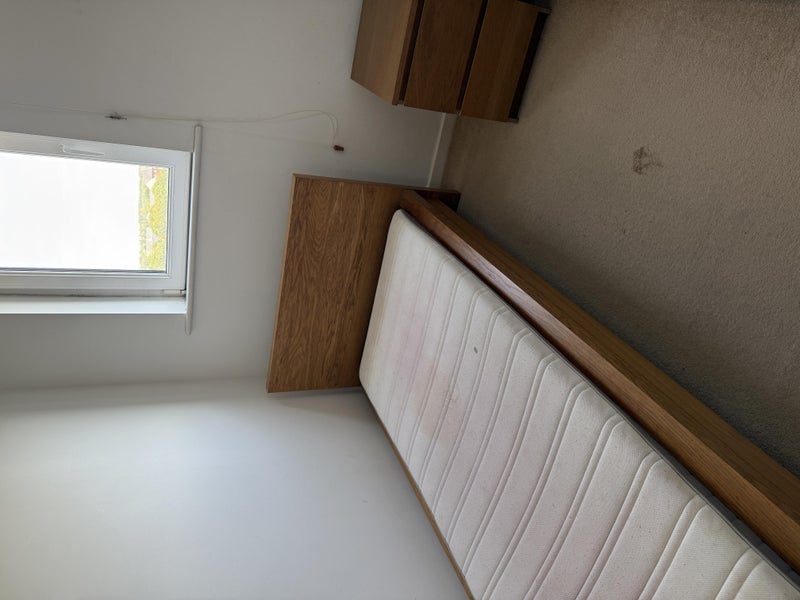 Room Central Way in Warrington