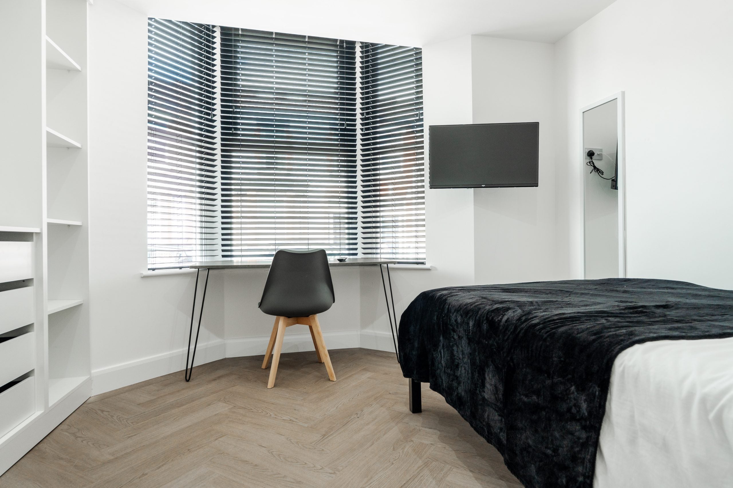 Room Avondale Road in Liverpool