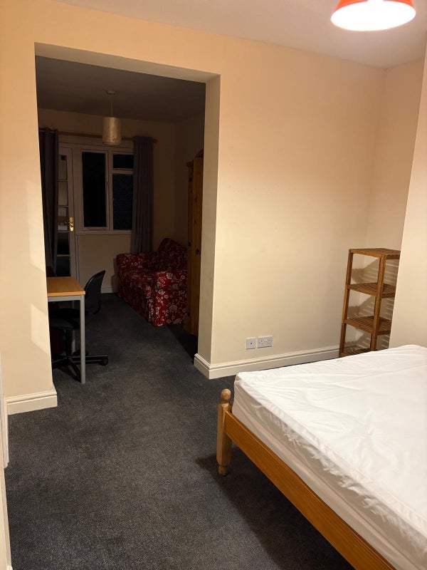 Room Redcliffe Parade East in Bristol