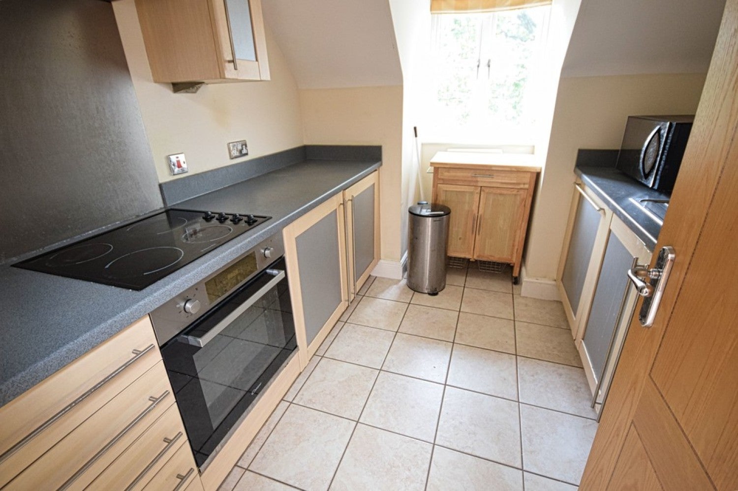 Flat Silhill Hall Road in Metropolitan Borough of Solihull