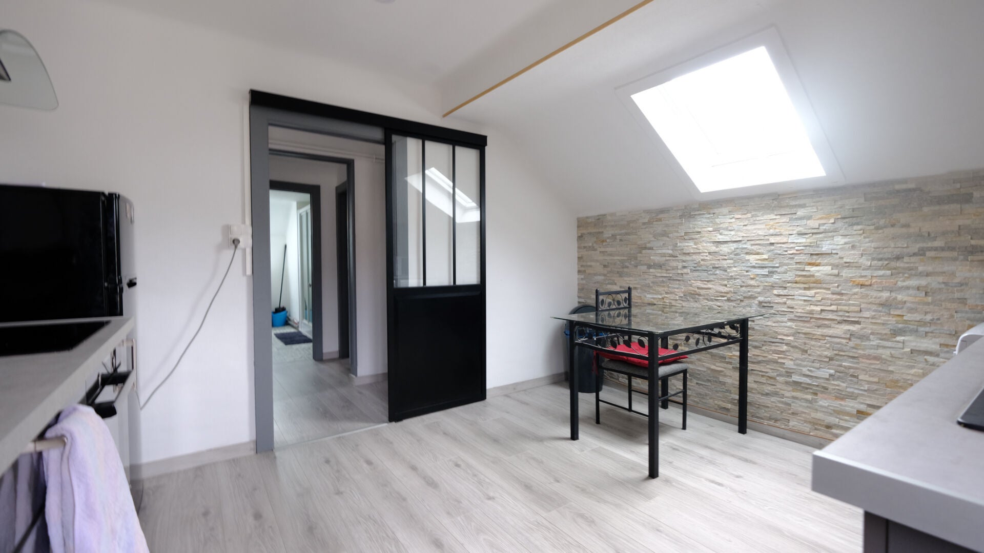 Flat Place Charles de Gaulle in Thaon-les-Vosges