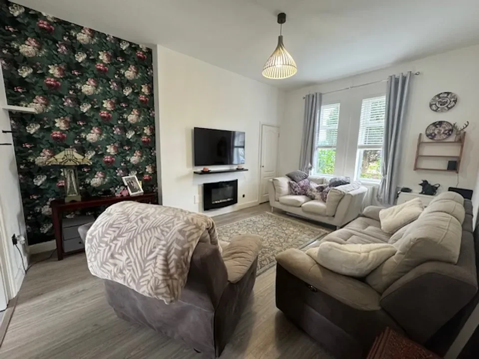 House Dean Park in Newtongrange