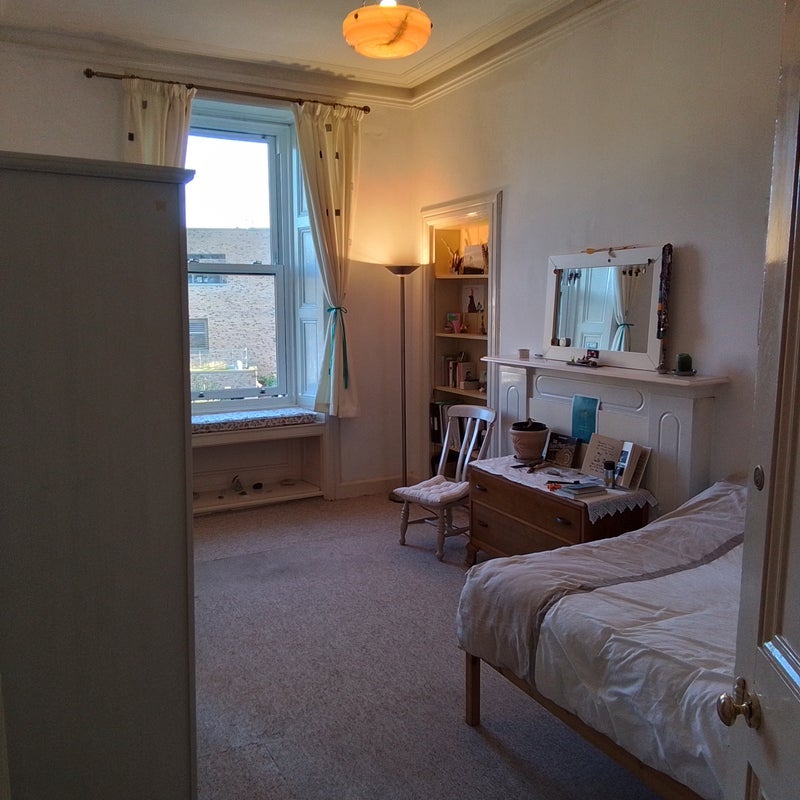 Room Warrender Park Road in City of Edinburgh