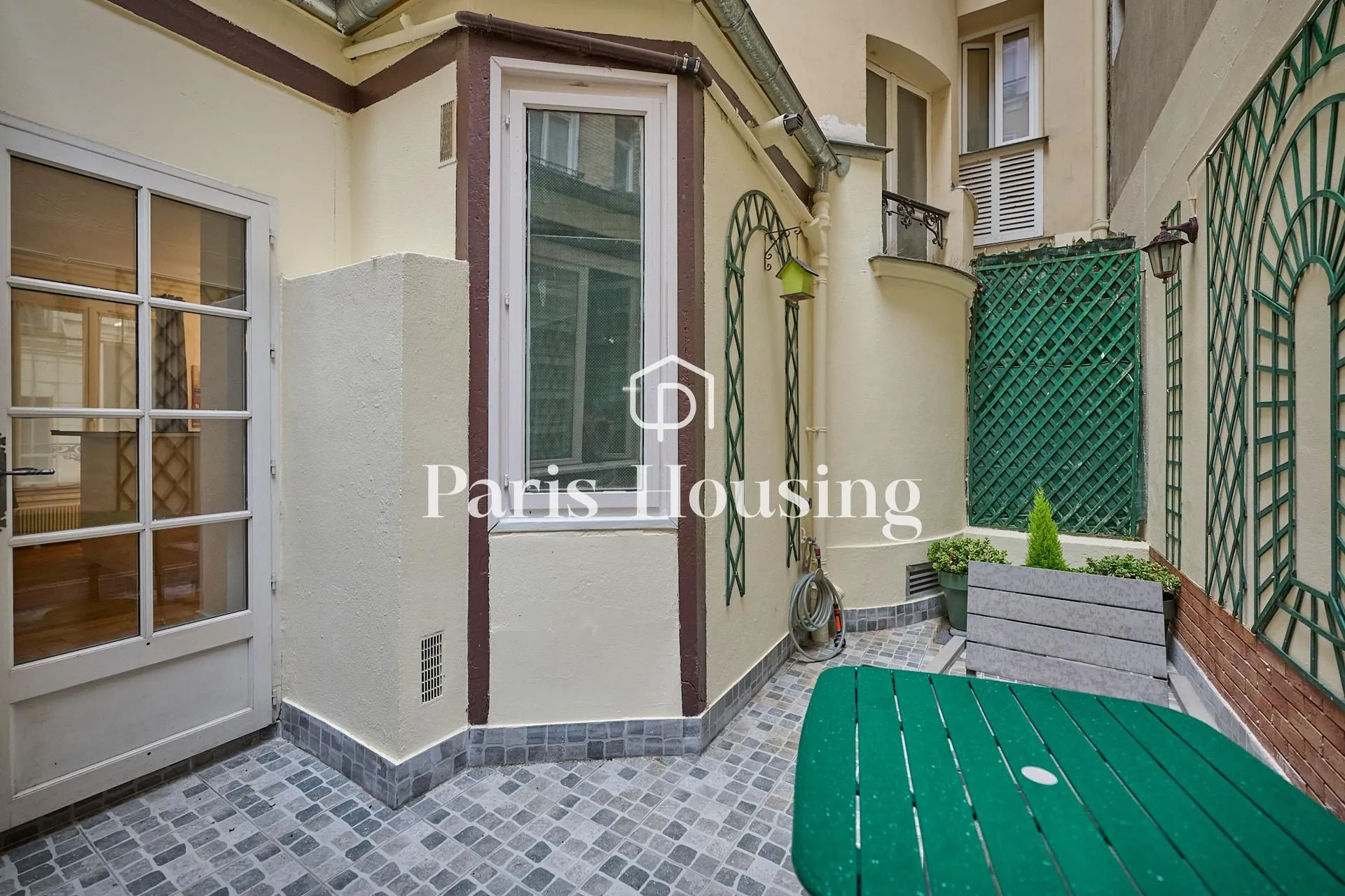 Appartement Rue Lalo à Paris