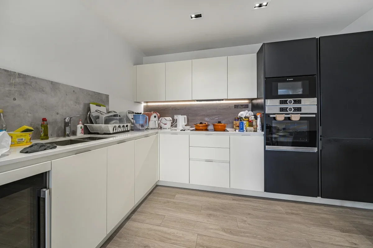 Flat Woodberry Down in Greater London