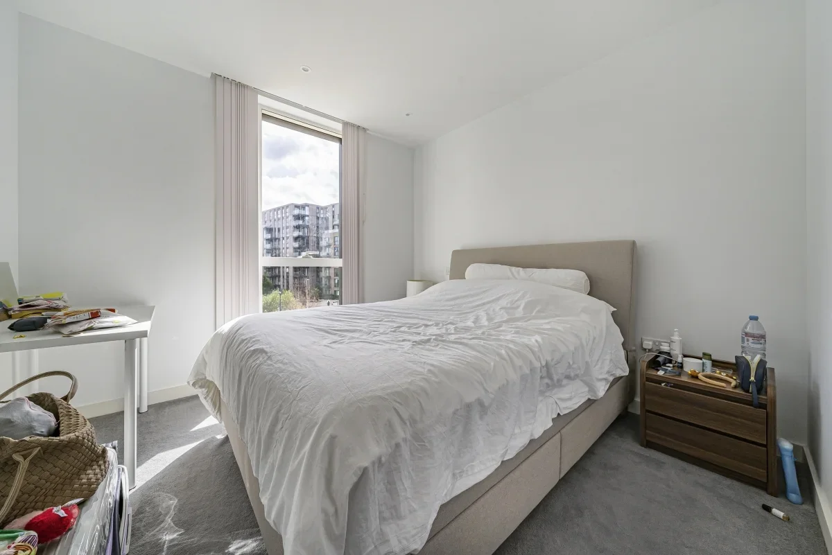 Flat Woodberry Down in Greater London