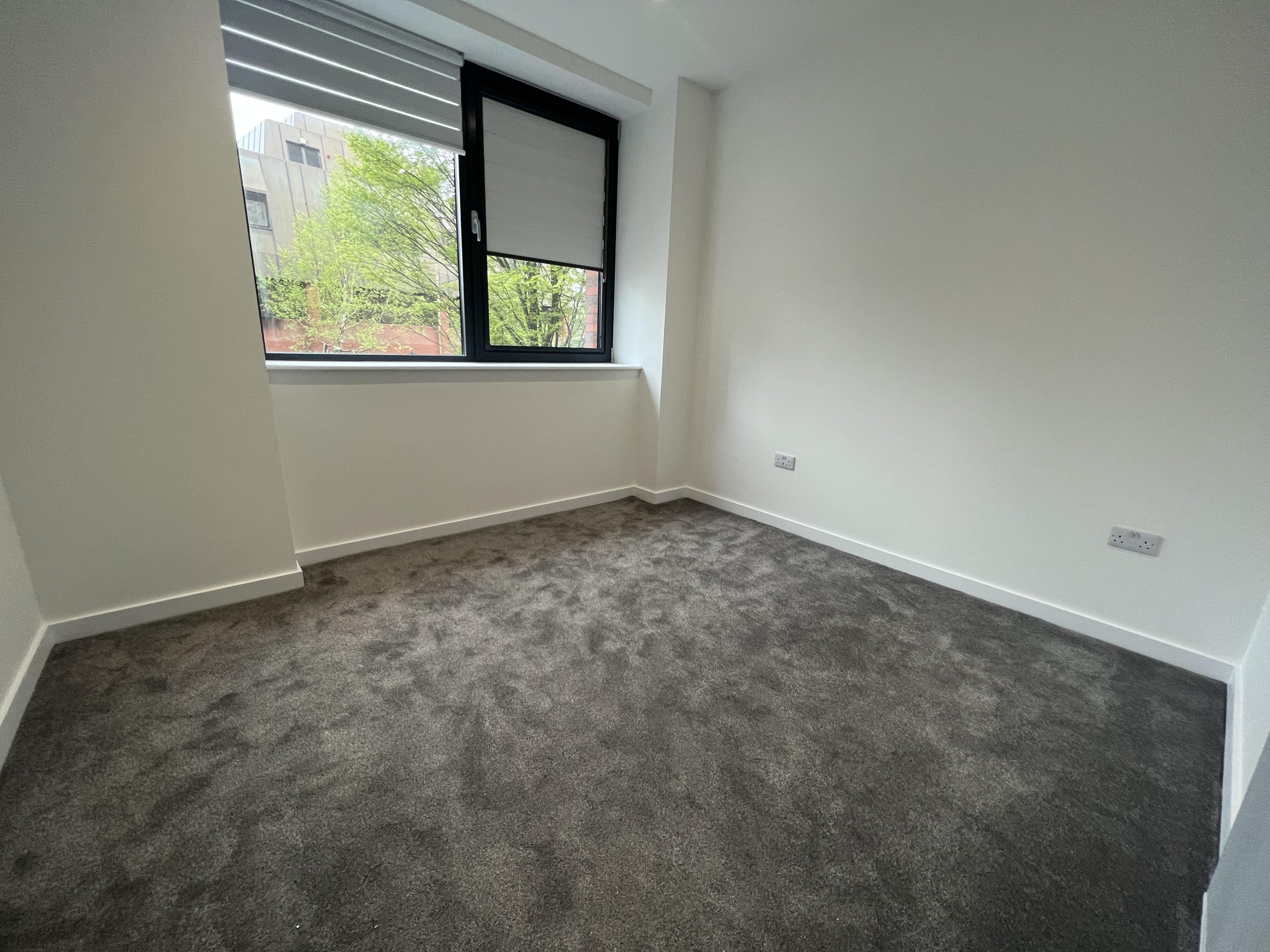 Flat Alençon Link in Basingstoke and Deane