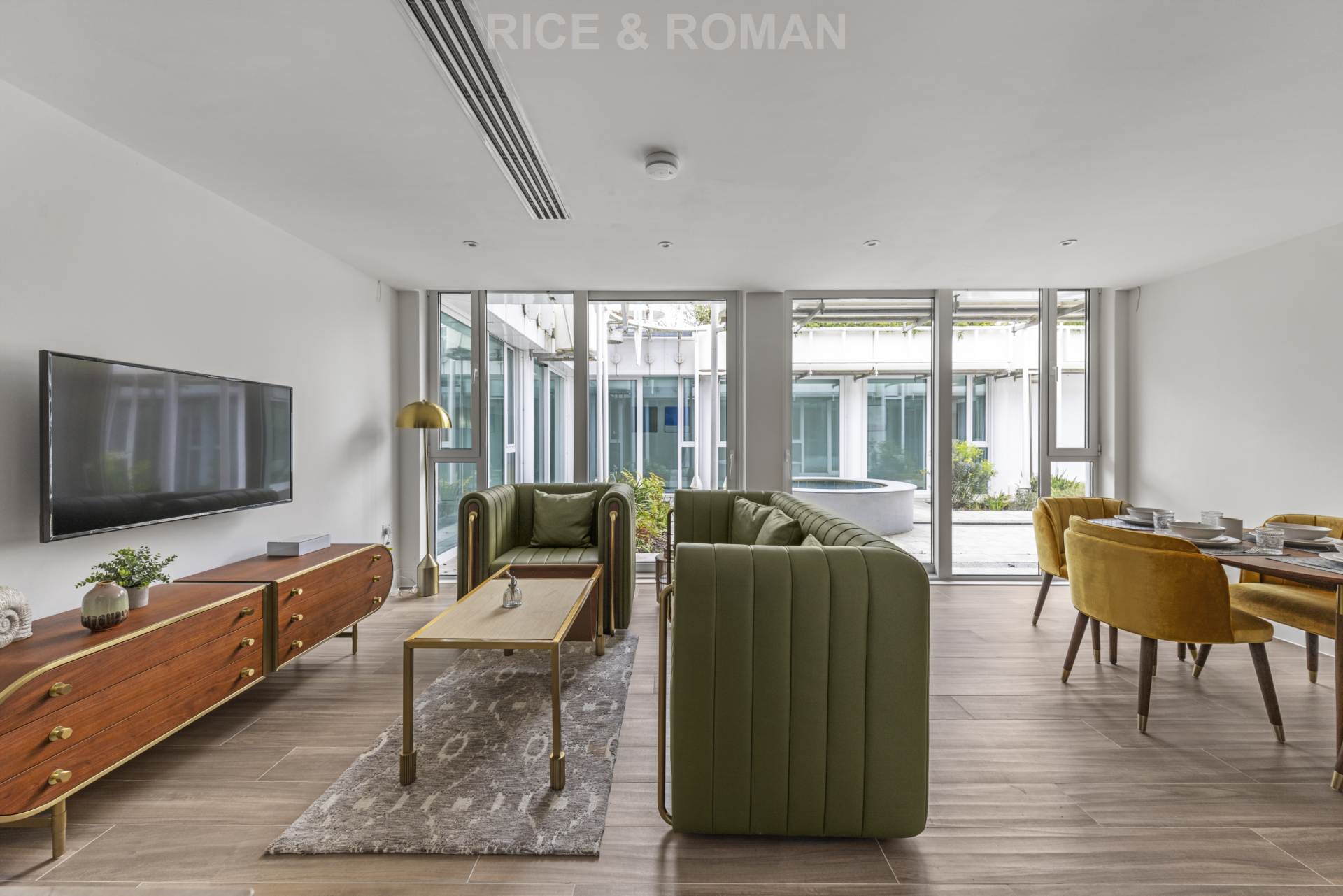 Flat Coldharbour Lane in Borough of Runnymede