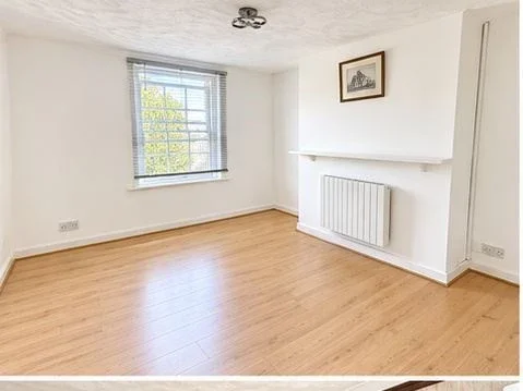 Flat King Street in Gravesham