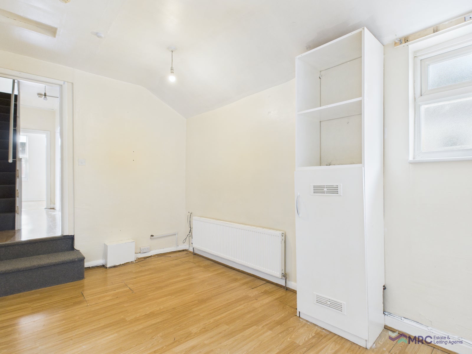 Flat Newland Avenue in Hull
