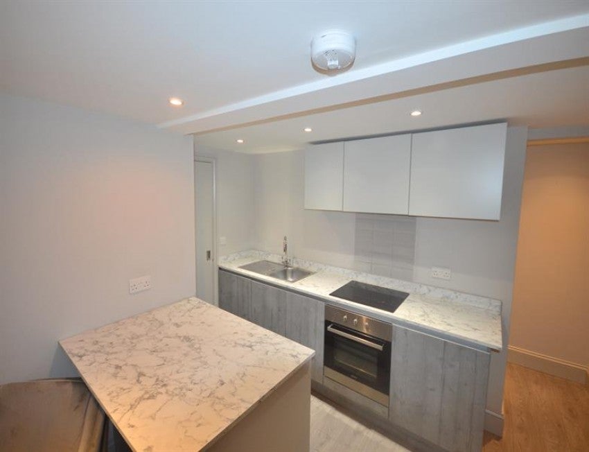 Flat Princes Road in Trafford