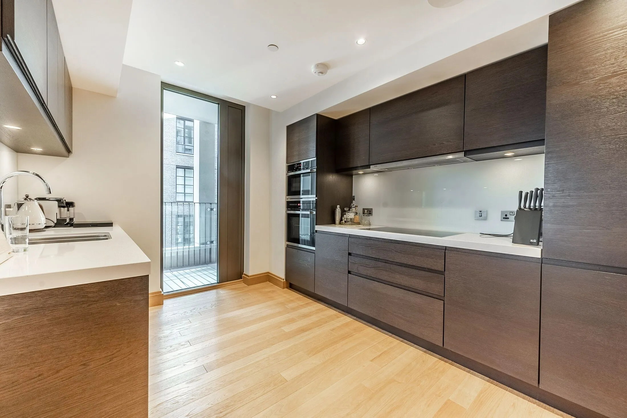 Flat Wrottesley Road in Greater London