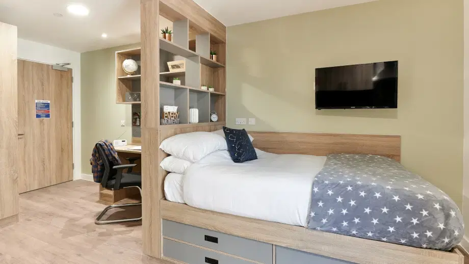 Flat Cumberland Place in Southampton