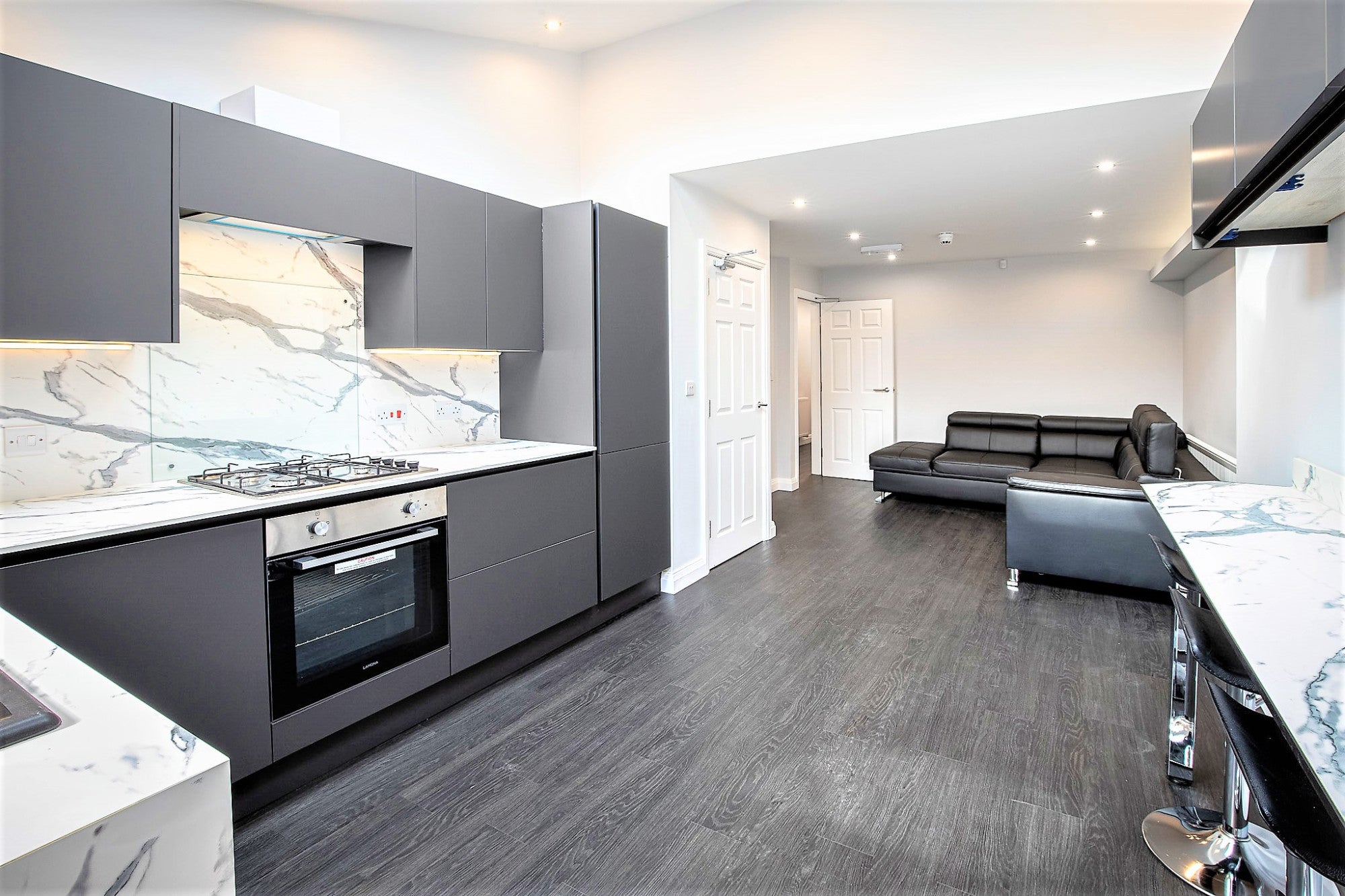 Flat Surgeon's Court in Preston