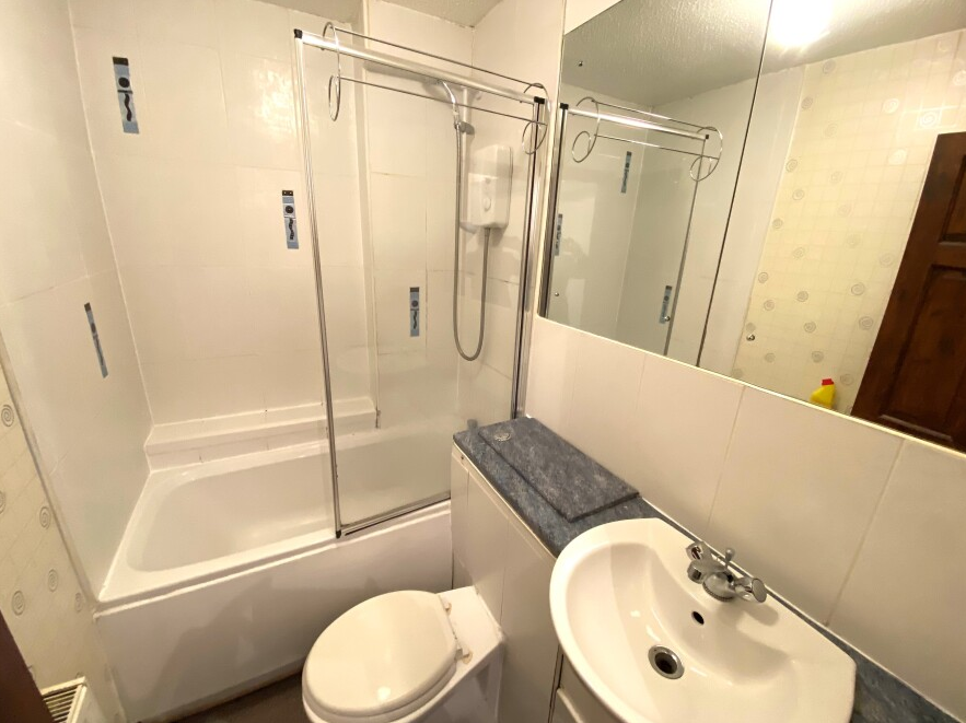 Flat Brackenwood Mews in Wilmslow