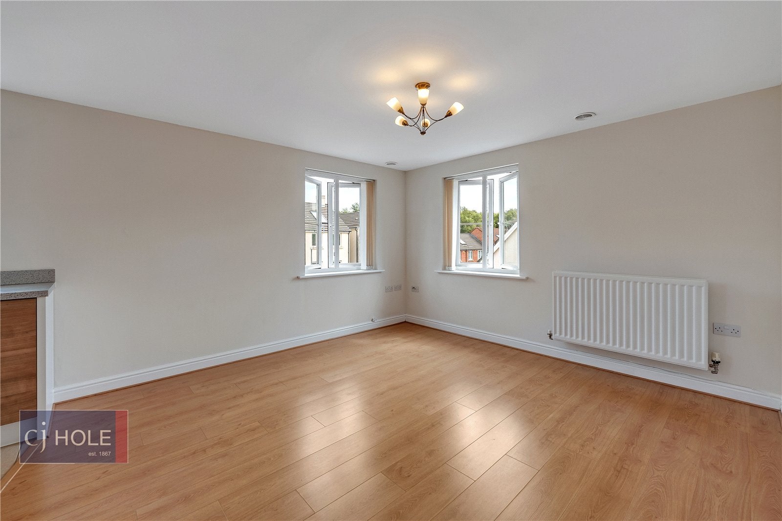 Flat East Fields Road in Bristol