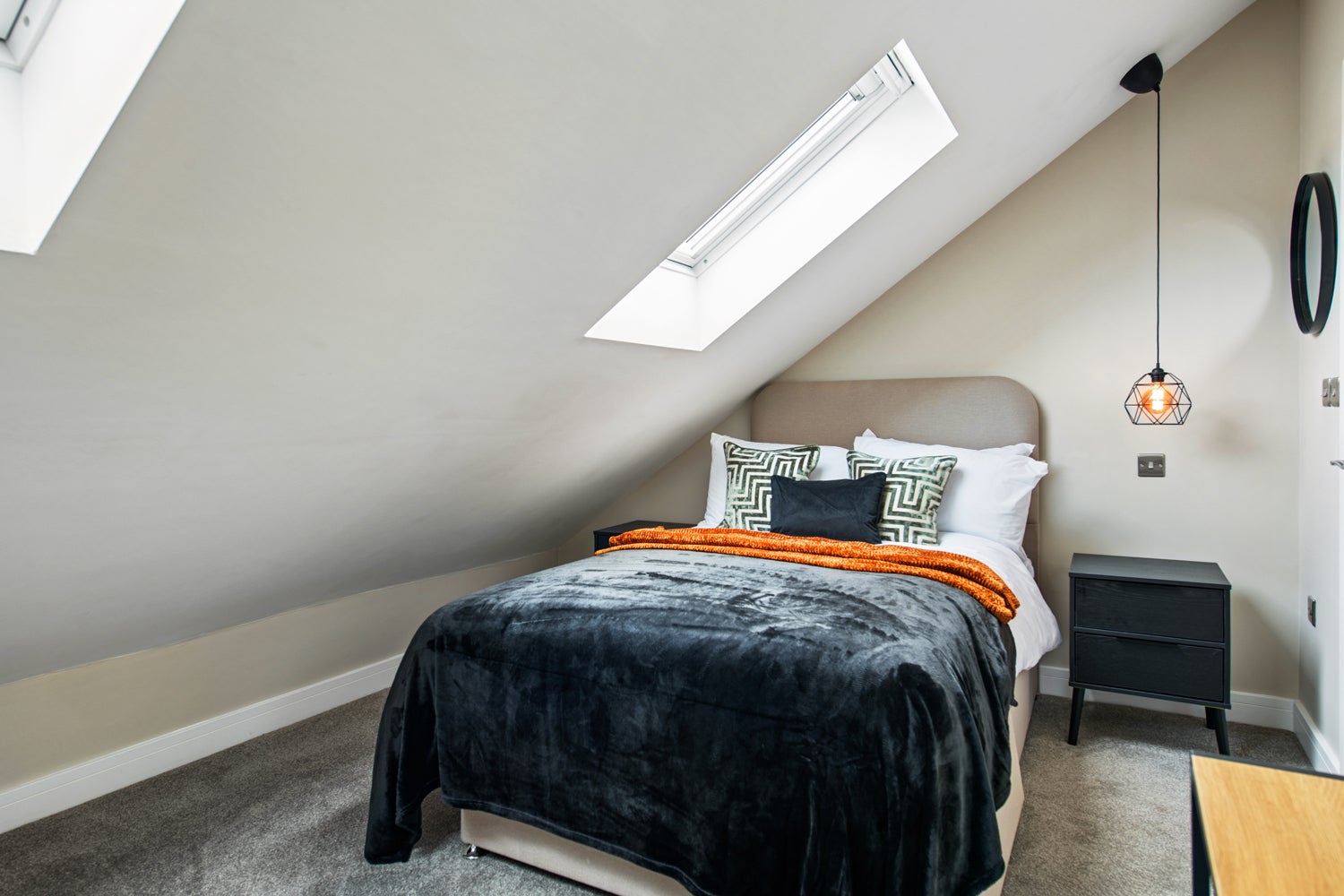 Room Hemlock Avenue in Nottingham