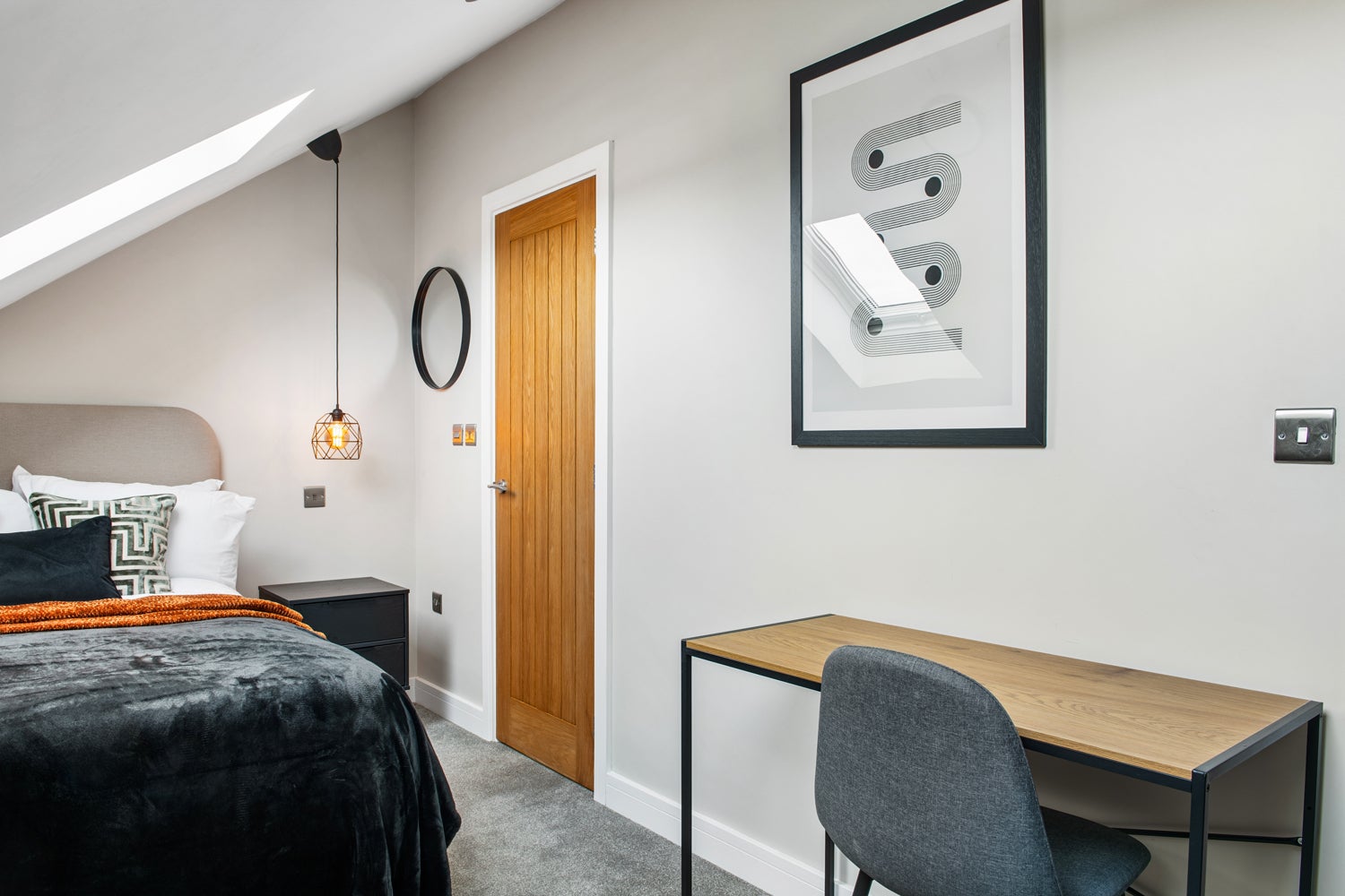 Room Hemlock Avenue in Nottingham