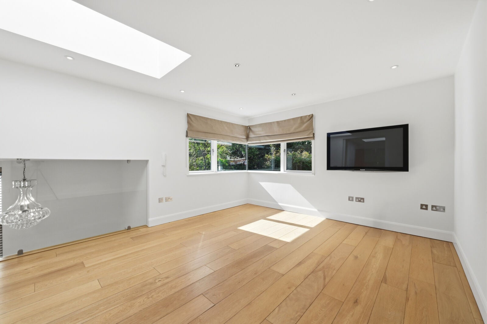 House The Grange in Greater London