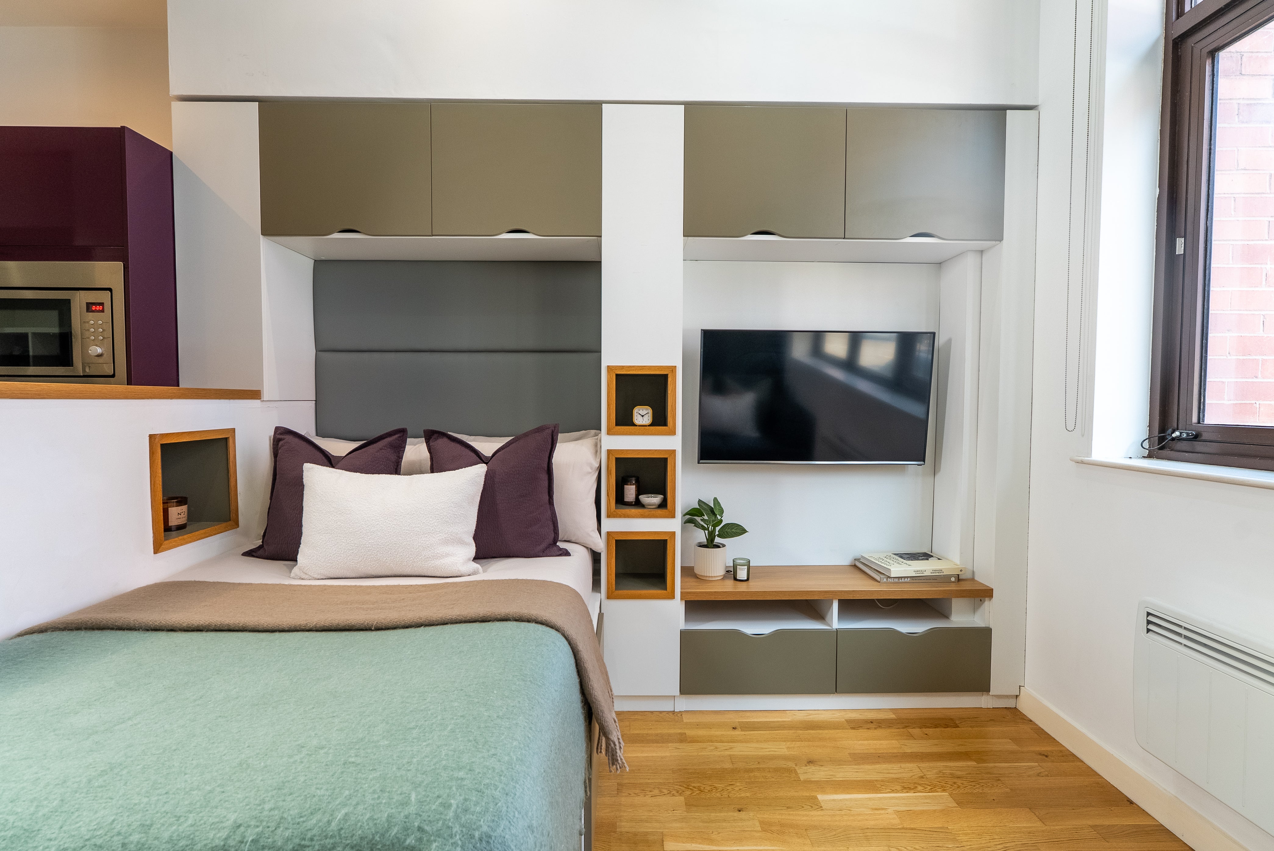 Room Queen Street in Leeds
