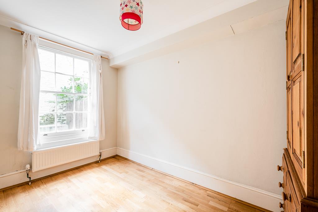 Flat New North Road in Greater London