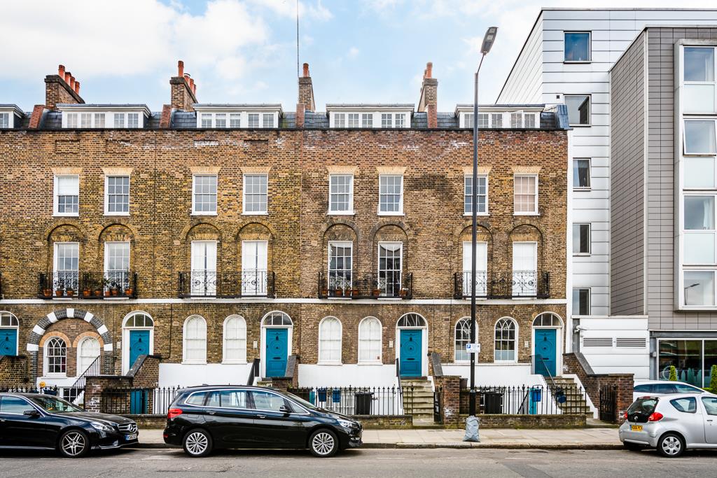 Flat New North Road in Greater London