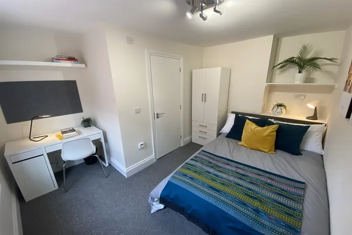 Room Albion Street in Nottingham
