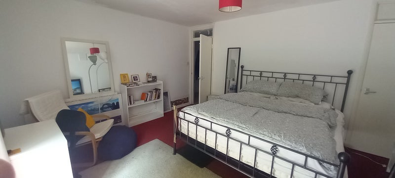 Room Parkhill Road in Greater London