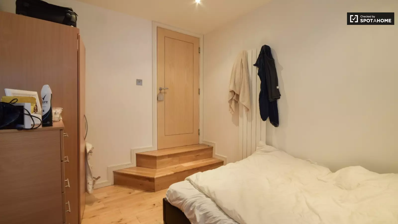 Room Magdalen Street in Greater London