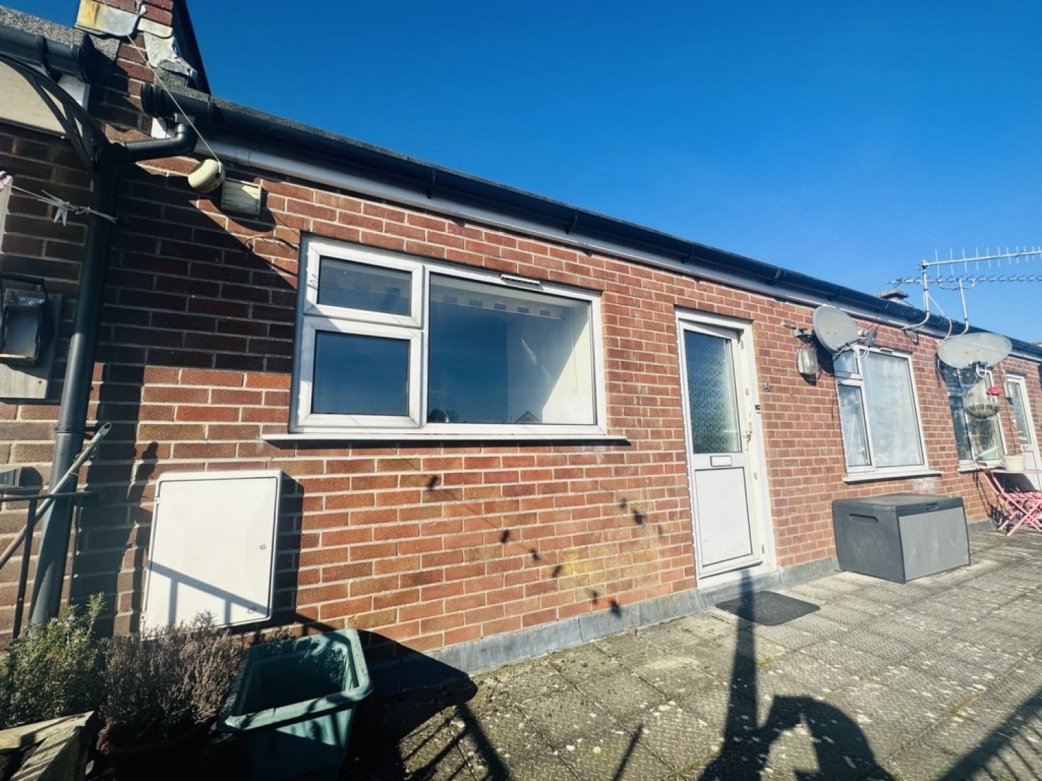 Flat Colliers Lane in Wareham