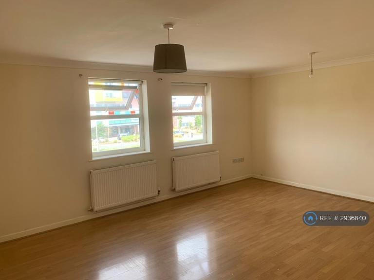 Flat East Prescot Road in Liverpool