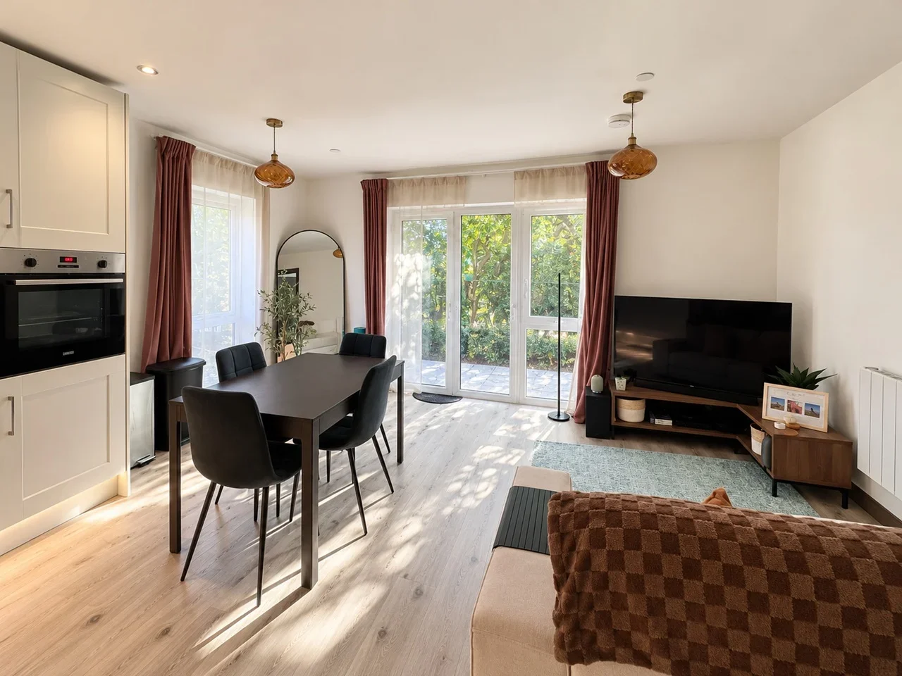 Flat Sydney Road in Watford