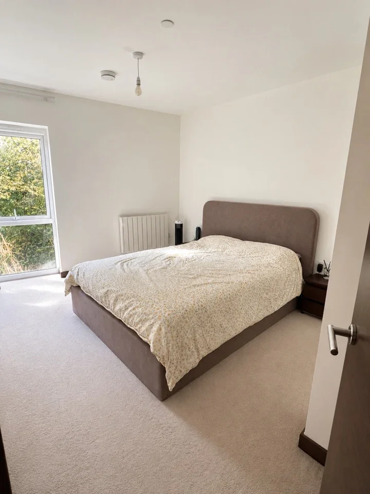 Flat Sydney Road in Watford