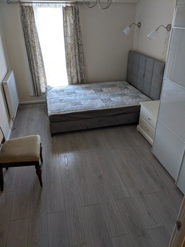 Room Repton Street in Greater London
