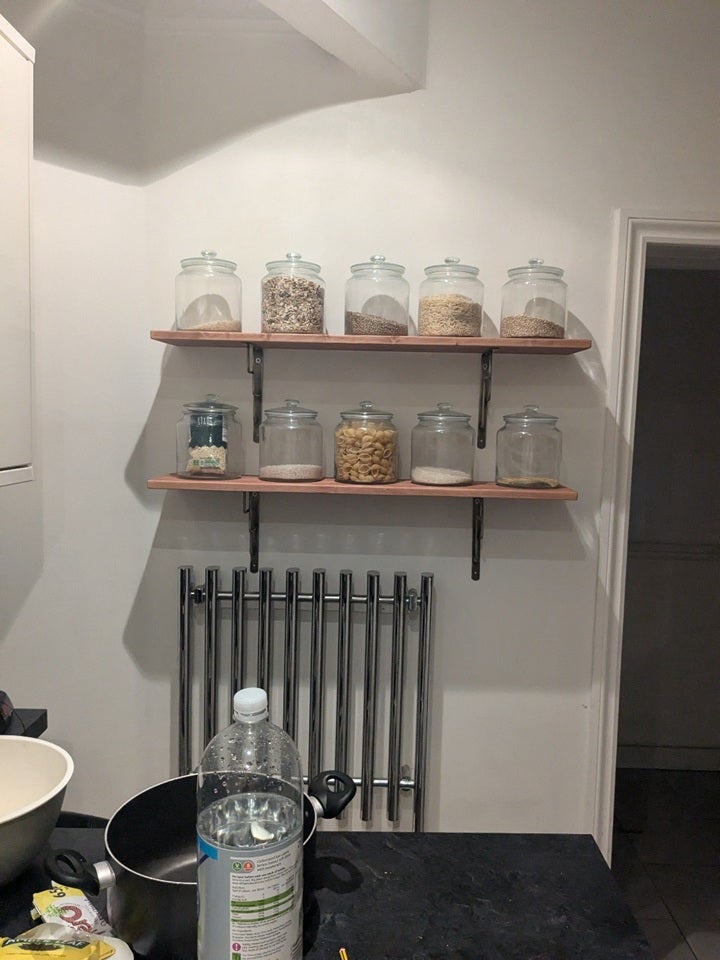 Room Senrab Street in Greater London