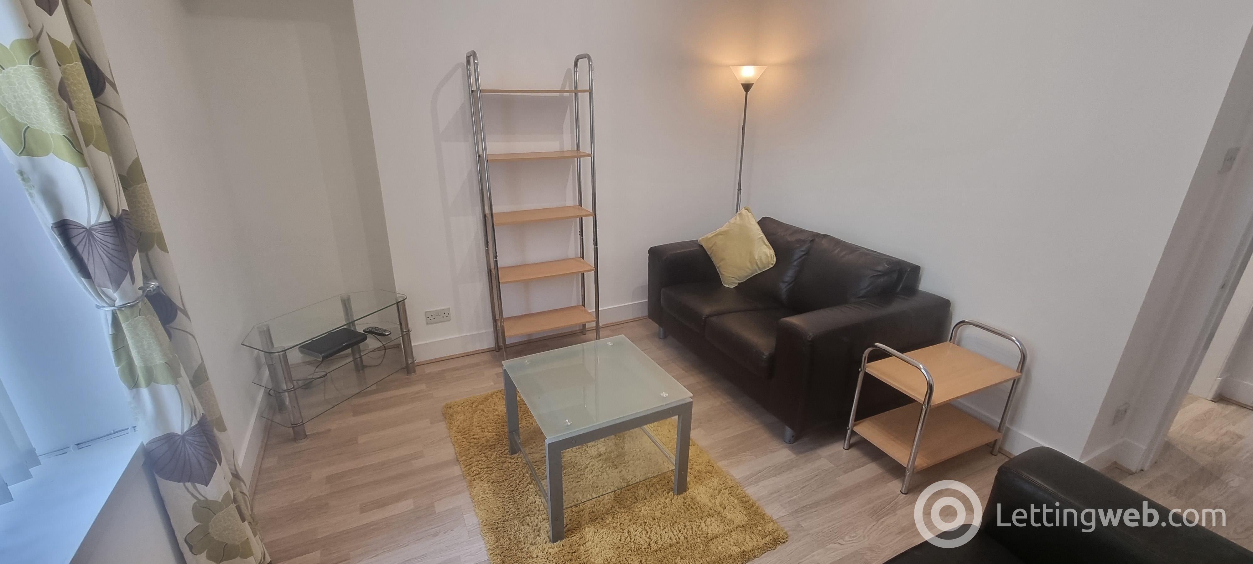 Flat Holburn Street in Aberdeen City