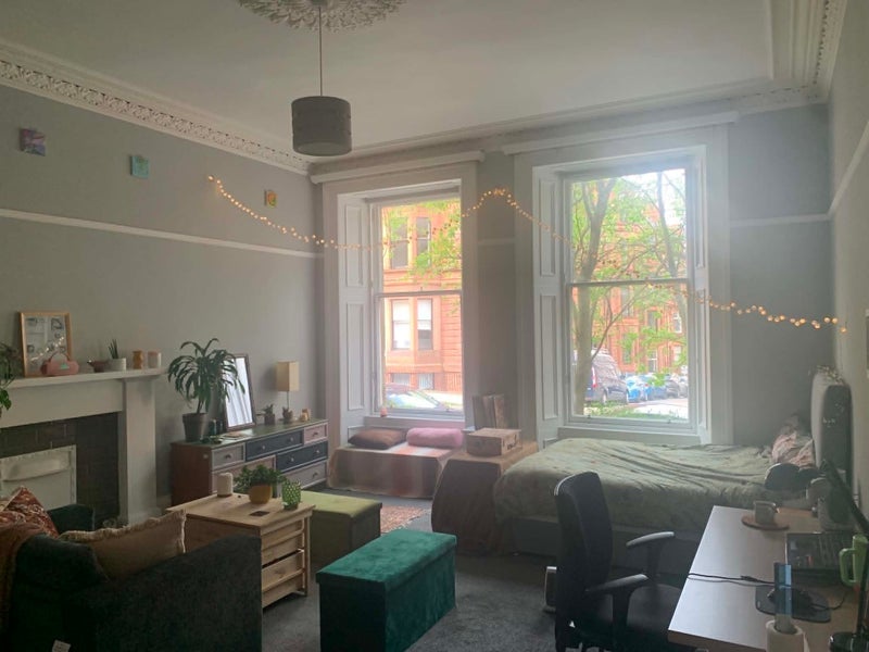 Room Kersland Lane in Glasgow