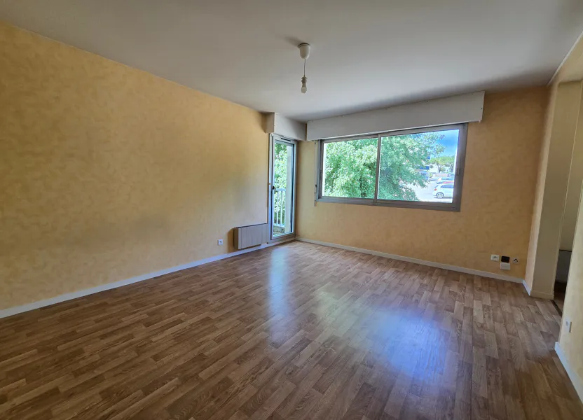 Flat Rue d'Isle in Limoges